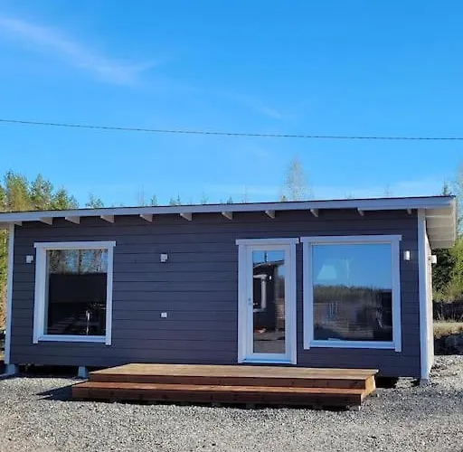 فيلة Aamun Aava *